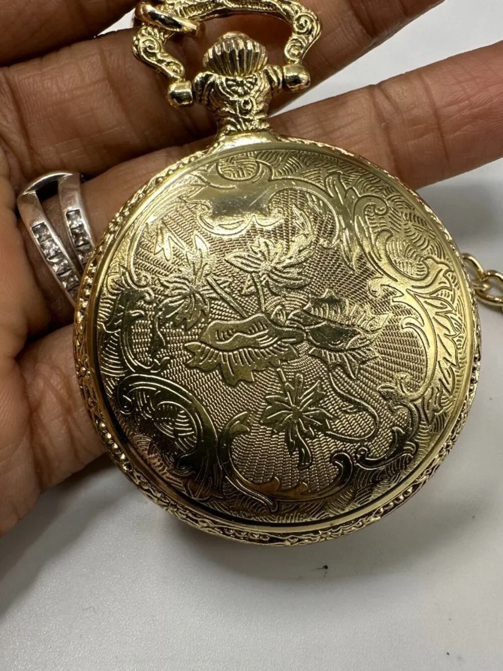Men Pocket Watch Lot of 2 Bald Eagle Train Theme Silver Gold With Chains